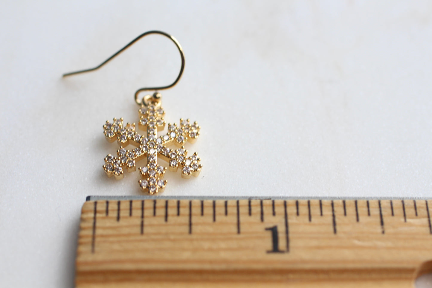 GOLD PLATED SNOWFLAKE EARRINGS