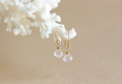 TINY ROSE QUARTZ DROPLET EARRINGS