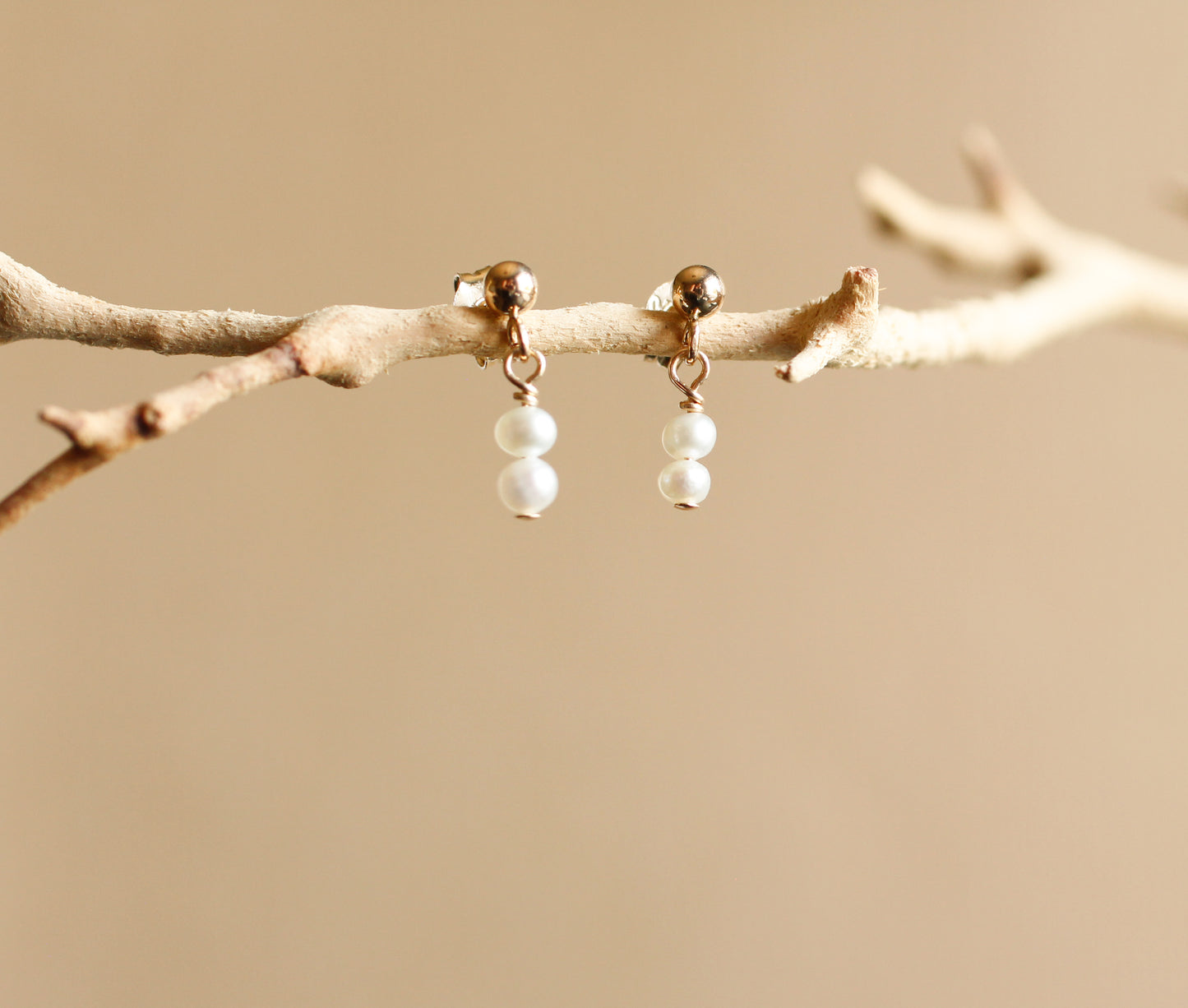 PEARL DROP STUDS