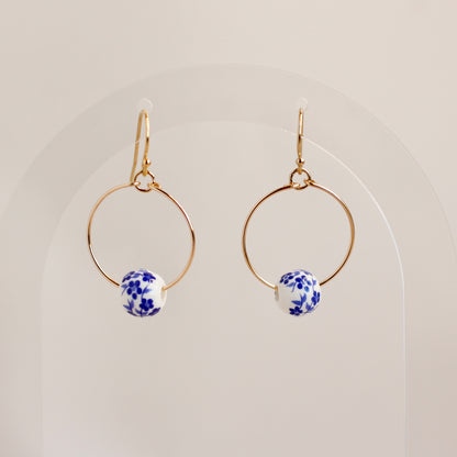 BLUE FLOWER BEAD EARRINGS